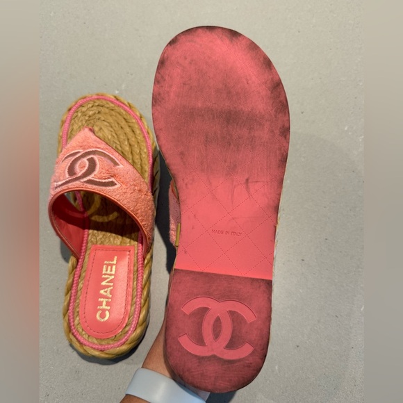 WB Chanel pink terry cloth and raffia sandals size 38 - Picture 13 of 16